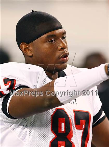Thumbnail 3 in Allen vs. Trinity (5A Division 1 Region 1 Area Playoffs) photogallery.