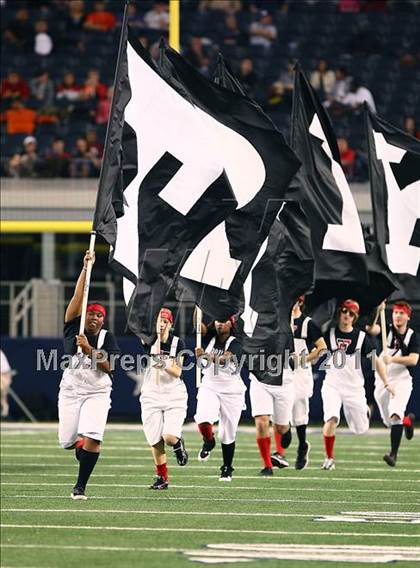 Thumbnail 2 in Allen vs. Trinity (5A Division 1 Region 1 Area Playoffs) photogallery.