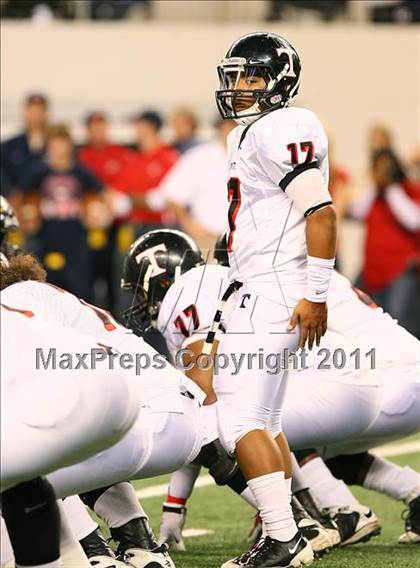 Thumbnail 3 in Allen vs. Trinity (5A Division 1 Region 1 Area Playoffs) photogallery.