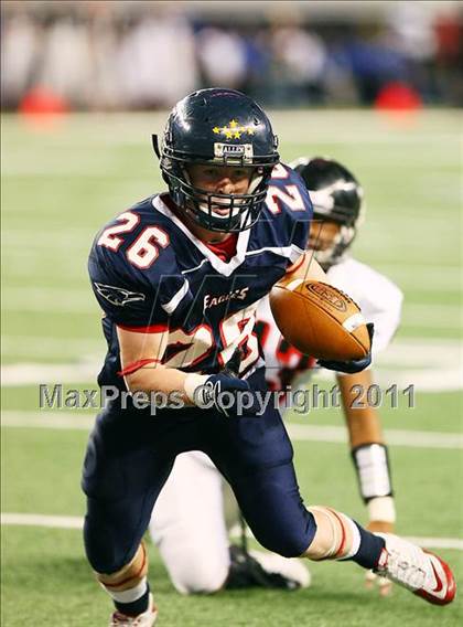 Thumbnail 3 in Allen vs. Trinity (5A Division 1 Region 1 Area Playoffs) photogallery.