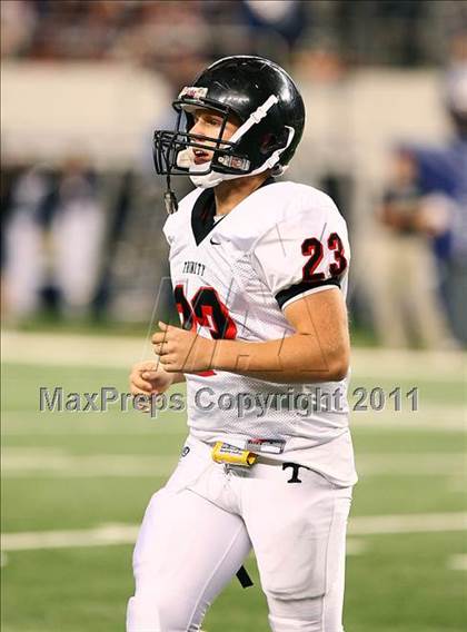 Thumbnail 3 in Allen vs. Trinity (5A Division 1 Region 1 Area Playoffs) photogallery.