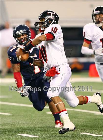 Thumbnail 1 in Allen vs. Trinity (5A Division 1 Region 1 Area Playoffs) photogallery.