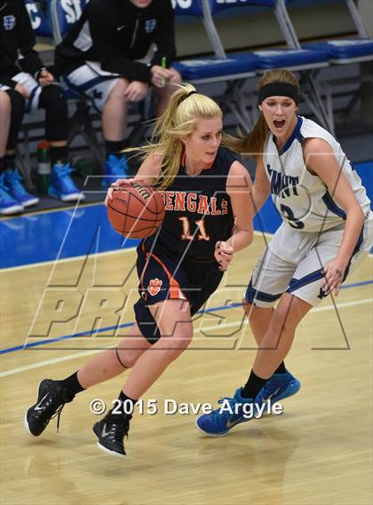 Thumbnail 2 in Fremont vs. Brighton (UHSAA 5A Final) photogallery.