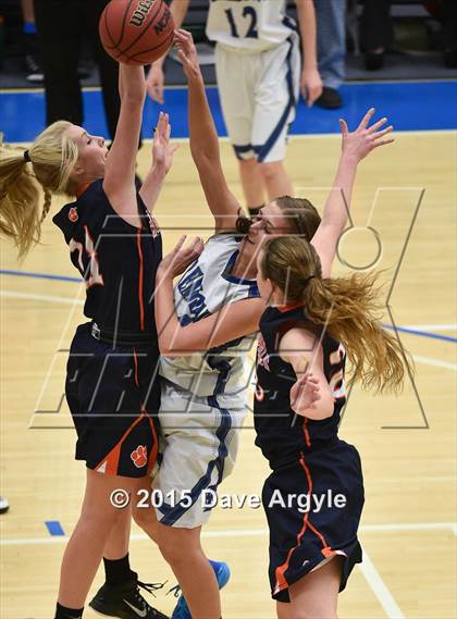 Thumbnail 3 in Fremont vs. Brighton (UHSAA 5A Final) photogallery.