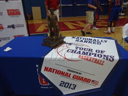 Thumbnail 3 in Madison Central TOC Ceremony photogallery.