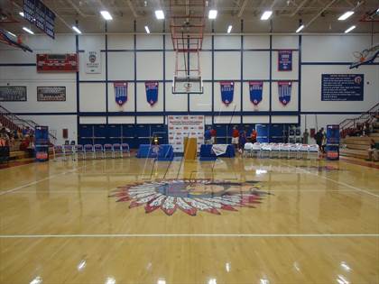 Thumbnail 1 in Madison Central TOC Ceremony photogallery.