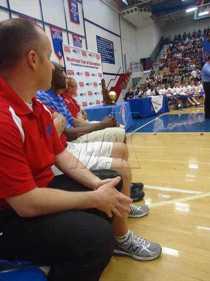 Thumbnail 2 in Madison Central TOC Ceremony photogallery.