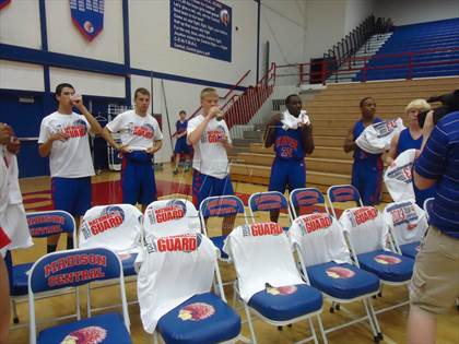 Thumbnail 3 in Madison Central TOC Ceremony photogallery.
