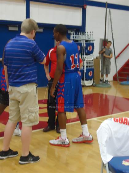 Thumbnail 2 in Madison Central TOC Ceremony photogallery.