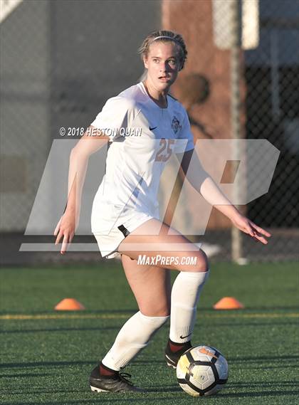 Thumbnail 3 in Villa Park @ Mater Dei (Mater Dei Premier Invitational) photogallery.