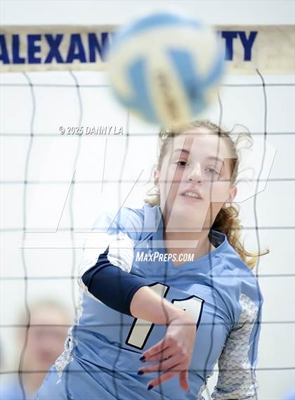 Thumbnail 1 in Yorktown @ South County photogallery.
