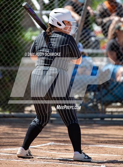Thumbnail 3 in Ramona vs. San Dieguito Academy photogallery.