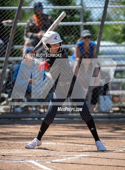 Thumbnail 3 in Ramona vs. San Dieguito Academy photogallery.