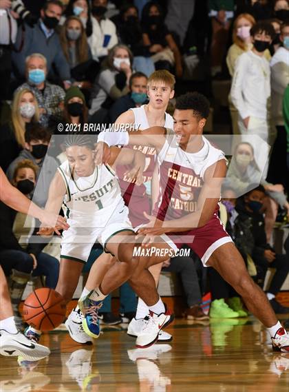 Thumbnail 1 in Central Catholic @ Jesuit photogallery.