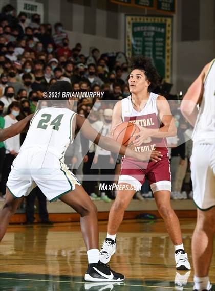 Thumbnail 3 in Central Catholic @ Jesuit photogallery.