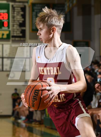 Thumbnail 3 in Central Catholic @ Jesuit photogallery.