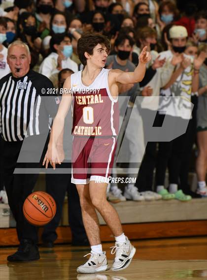 Thumbnail 2 in Central Catholic @ Jesuit photogallery.