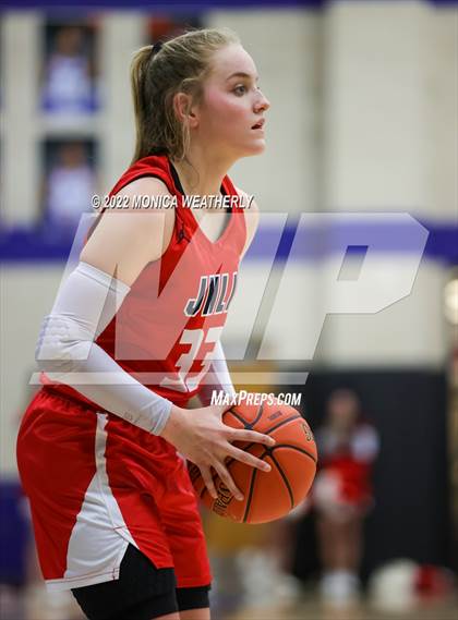 Thumbnail 3 in Jim Ned vs. Holliday (UIL 3A Area Playoff) photogallery.