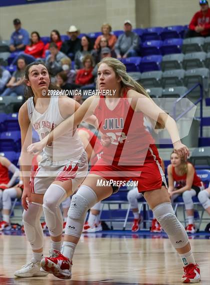 Thumbnail 3 in Jim Ned vs. Holliday (UIL 3A Area Playoff) photogallery.
