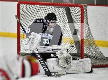 Thumbnail 3 in Regis Jesuit @ Valor photogallery.