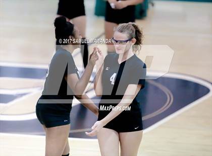 Thumbnail 2 in Van Nuys @ Granada Hills  photogallery.
