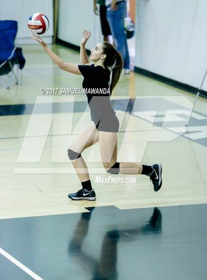 Thumbnail 3 in Van Nuys @ Granada Hills  photogallery.