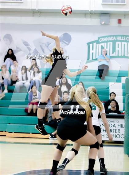 Thumbnail 2 in Van Nuys @ Granada Hills  photogallery.