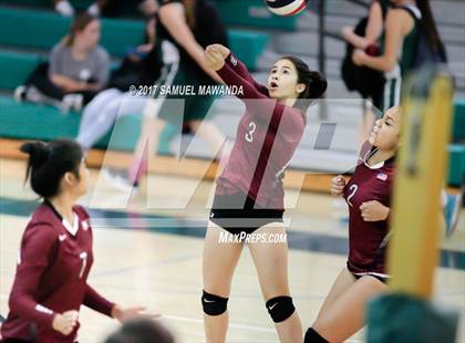 Thumbnail 1 in Van Nuys @ Granada Hills  photogallery.