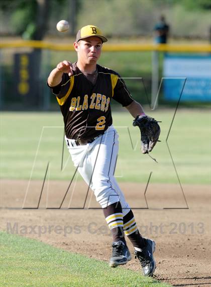 Thumbnail 3 in Tehachapi @ Golden West (CIF D3 Championship) photogallery.