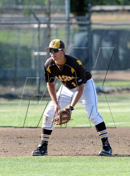Thumbnail 1 in Tehachapi @ Golden West (CIF D3 Championship) photogallery.