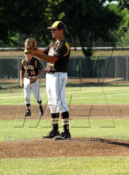 Thumbnail 3 in Tehachapi @ Golden West (CIF D3 Championship) photogallery.