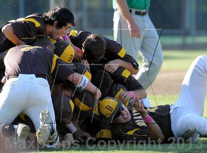 Thumbnail 3 in Tehachapi @ Golden West (CIF D3 Championship) photogallery.