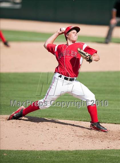 Thumbnail 2 in Upland vs. Etiwanda photogallery.