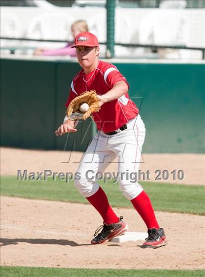 Thumbnail 2 in Upland vs. Etiwanda photogallery.