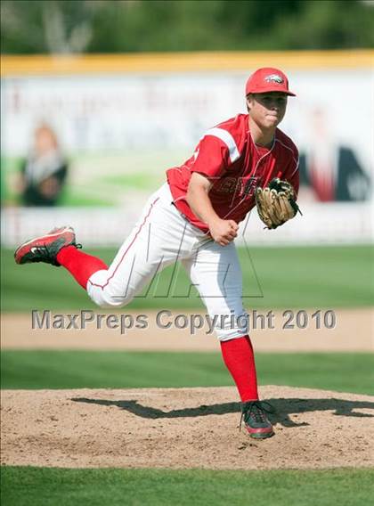 Thumbnail 1 in Upland vs. Etiwanda photogallery.