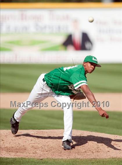 Thumbnail 2 in Upland vs. Etiwanda photogallery.
