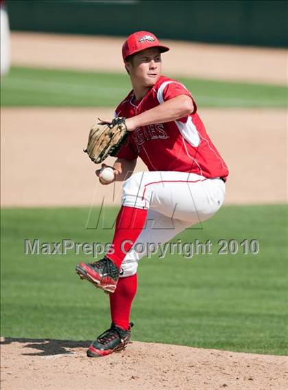 Thumbnail 2 in Upland vs. Etiwanda photogallery.