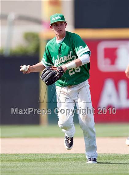 Thumbnail 2 in Upland vs. Etiwanda photogallery.