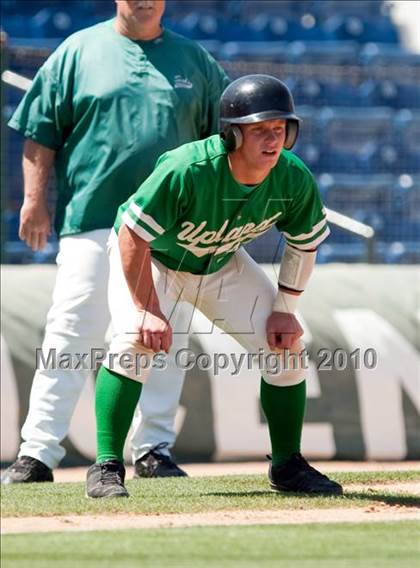 Thumbnail 2 in Upland vs. Etiwanda photogallery.