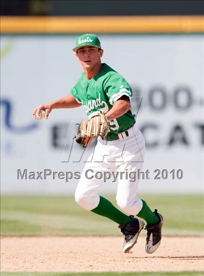Thumbnail 2 in Upland vs. Etiwanda photogallery.
