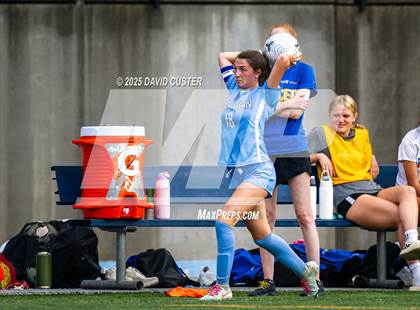 Thumbnail 2 in Robinson @ Yorktown (VHSL Class 6 State Quarterfinal) photogallery.