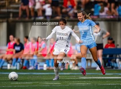 Thumbnail 3 in Robinson @ Yorktown (VHSL Class 6 State Quarterfinal) photogallery.
