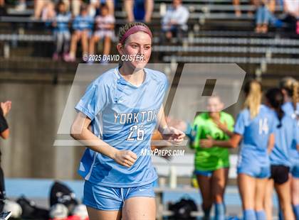 Thumbnail 3 in Robinson @ Yorktown (VHSL Class 6 State Quarterfinal) photogallery.
