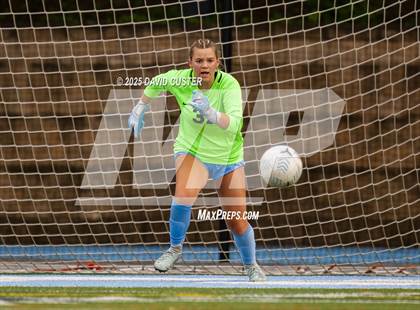Thumbnail 2 in Robinson @ Yorktown (VHSL Class 6 State Quarterfinal) photogallery.