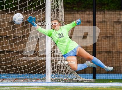 Thumbnail 3 in Robinson @ Yorktown (VHSL Class 6 State Quarterfinal) photogallery.