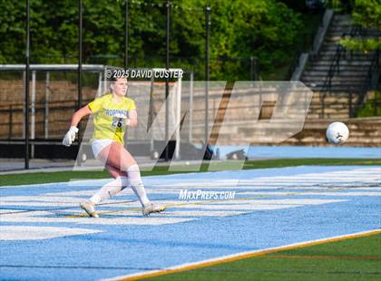 Thumbnail 2 in Robinson @ Yorktown (VHSL Class 6 State Quarterfinal) photogallery.