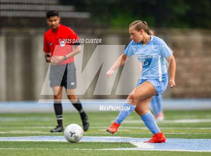 Thumbnail 2 in Robinson @ Yorktown (VHSL Class 6 State Quarterfinal) photogallery.