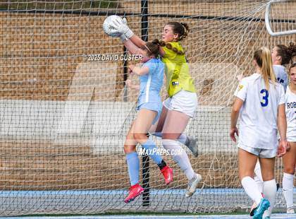 Thumbnail 2 in Robinson @ Yorktown (VHSL Class 6 State Quarterfinal) photogallery.