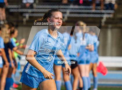 Thumbnail 2 in Robinson @ Yorktown (VHSL Class 6 State Quarterfinal) photogallery.