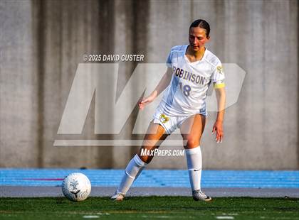 Thumbnail 1 in Robinson @ Yorktown (VHSL Class 6 State Quarterfinal) photogallery.